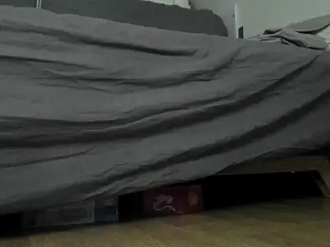 peach00001 online show from October 2025 09:40:01 PM