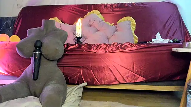 peach00001 online show from October 2025 09:04:02 PM