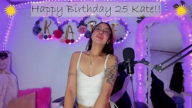 KATERAW online show from April 2026 03:57:01 AM