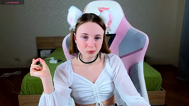 Cowell Adelina online show from March 2026 09:20:01 AM