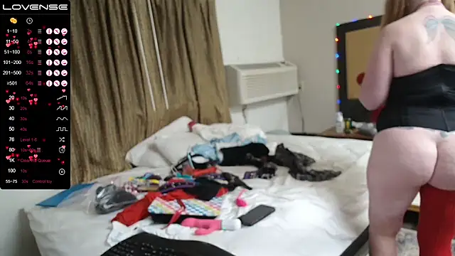 SexyRed247365 online show from February 2026 12:01:02 PM