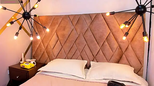 Feniix   online show from April 2026 05:21:02 AM