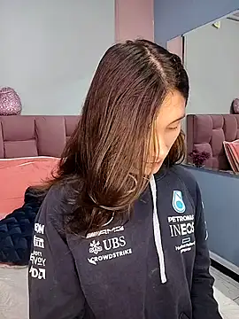 Feniix   online show from November 2025 04:35:01 AM