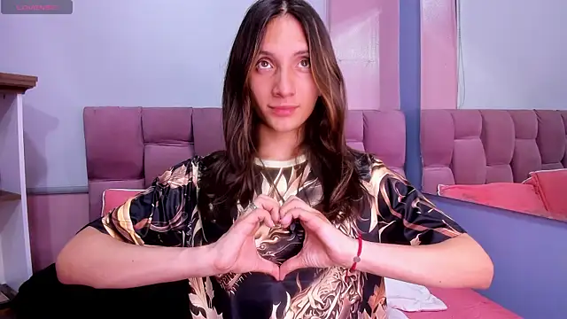 Feniix   online show from November 2025 05:18:02 AM