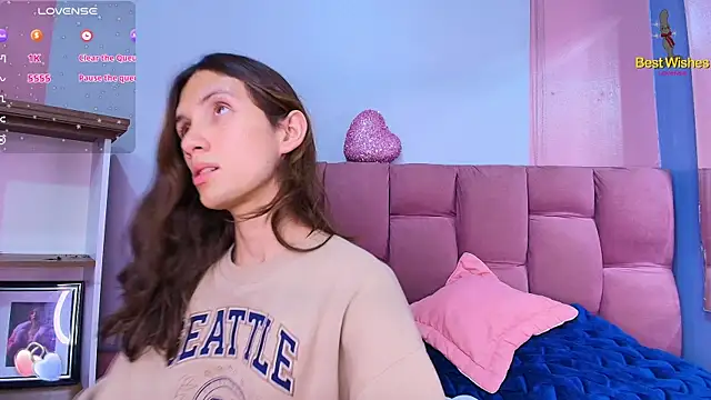 Feniix   online show from November 2025 04:46:02 AM