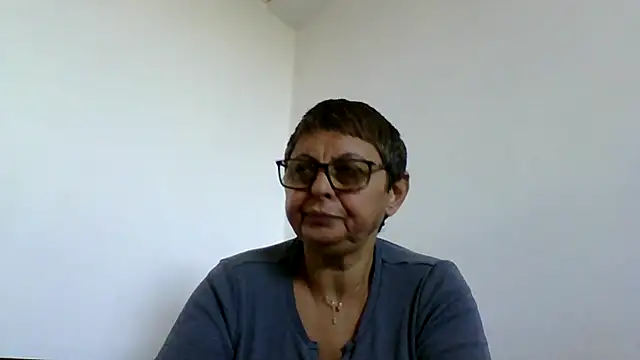 roseblak42 online show from October 2025 09:34:01 AM