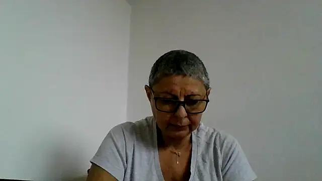 Snapshot of roseblak42 chatting on November 2025 11:21:01 AM roseblak42 online show from November 2025 11:21:01 AM