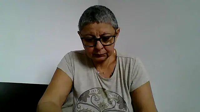 Snapshot of roseblak42 chatting on December 2025 10:14:01 AM roseblak42 online show from December 2025 10:14:01 AM