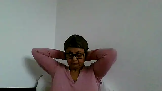 Snapshot of roseblak42 chatting on November 2025 02:09:02 PM roseblak42 online show from November 2025 02:09:02 PM