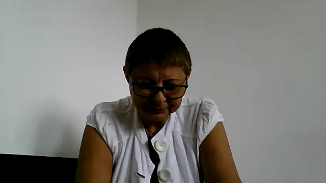roseblak42 online show from September 2025 09:26:02 AM