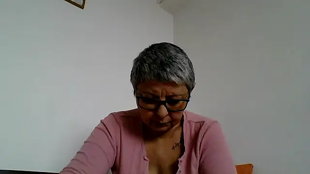 roseblak42 online show from January 2026 08:54:01 AM