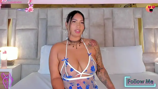 Snapshot of Miss_Abigail_ chatting on March 2025 12:45:02 PM Miss Abigail online show from March 2025 12:45:02 PM