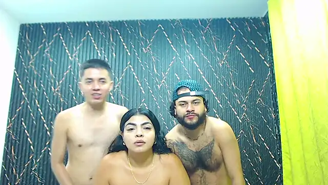 Snapshot of 4SexFantastic chatting on October 2025 10:42:02 PM 4SexFantastic online show from October 2025 10:42:02 PM