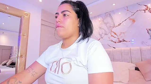 kiana cream online show from November 2025 11:53:02 AM