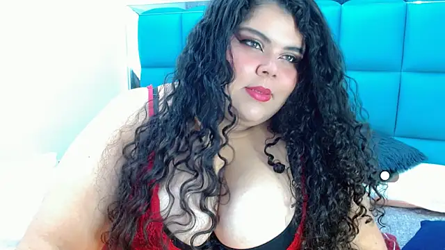 Snapshot of Sarah_Bowie chatting on January 2025 05:40:02 AM Sarah Bowie online show from January 2025 05:40:02 AM