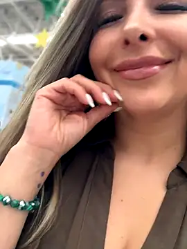  Abril-Office1 online show from November 2025 04:07:02 PM