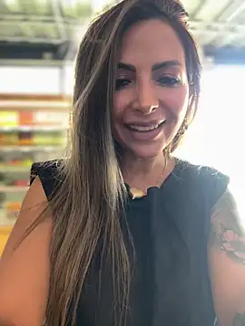  Abril-Office1 online show from February 2026 03:11:02 PM