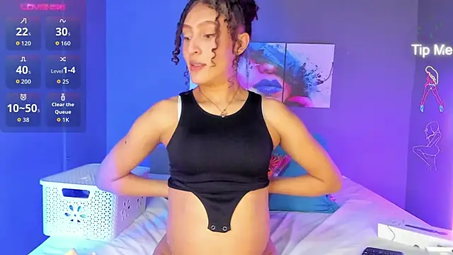 IsabellaSpencer online show from November 2025 05:23:02 PM