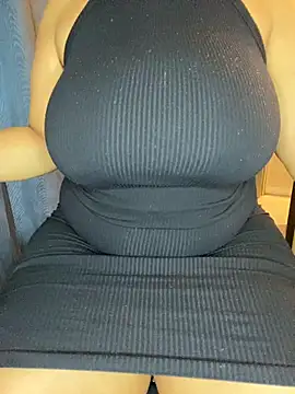 CARAMELGODDESSX23 online show from September 2025 05:17:01 AM