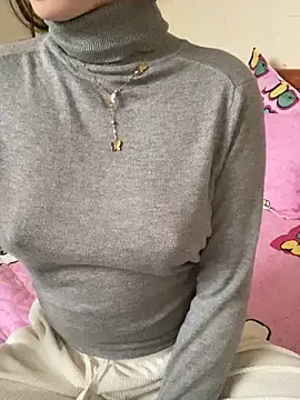 Snapshot of Ruby_bear chatting on February 2025 07:23:01 AM Ruby bear online show from February 2025 07:23:01 AM