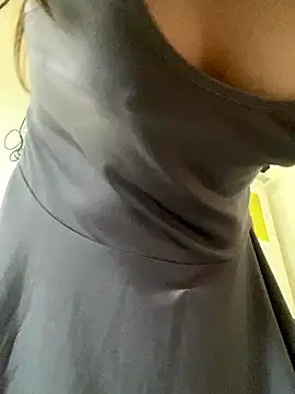 Snapshot of Ruby_bear chatting on October 2025 05:19:02 AM Ruby bear online show from October 2025 05:19:02 AM