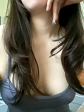 Snapshot of Ruby_bear chatting on October 2025 05:09:01 AM Ruby bear online show from October 2025 05:09:01 AM