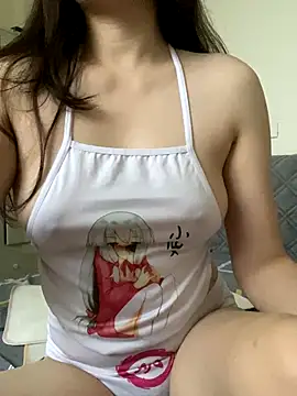 Snapshot of Ruby_bear chatting on November 2025 05:01:01 AM Ruby bear online show from November 2025 05:01:01 AM