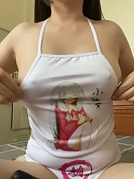 Snapshot of Ruby_bear chatting on November 2025 06:57:01 AM Ruby bear online show from November 2025 06:57:01 AM