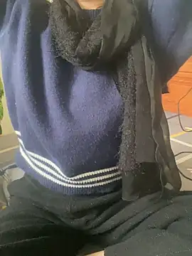 Snapshot of Ruby_bear chatting on March 2025 05:49:02 AM Ruby bear online show from March 2025 05:49:02 AM