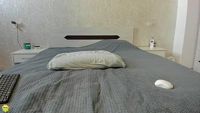 me   ow online show from February 2026 06:26:01 AM