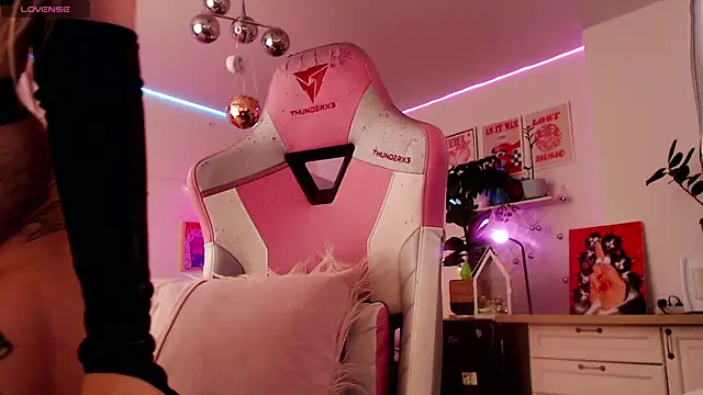 MollyPercocet-13 online show from January 2026 06:50:02 AM