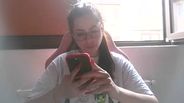 LovelyJulliette online show from May 2026 03:55:02 PM