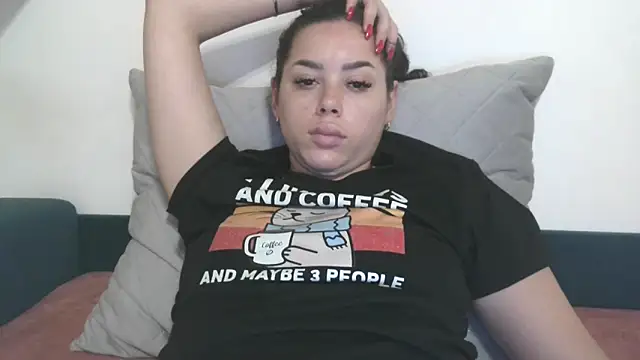 LovelyJulliette online show from November 2025 03:45:01 PM