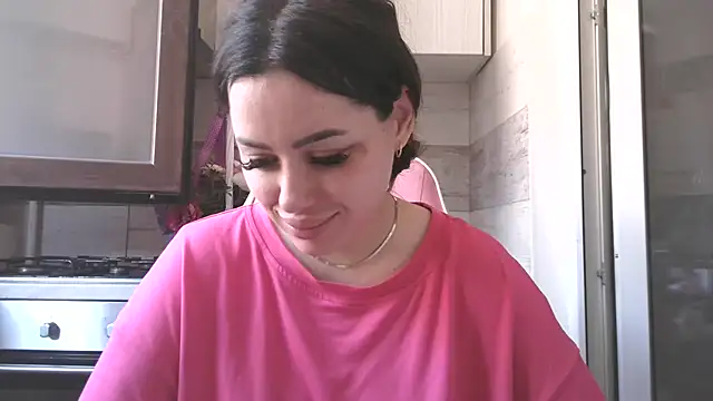 LovelyJulliette online show from May 2026 08:35:01 AM