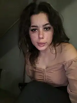 Snapshot of LovelyJulliette chatting on March 2025 03:52:01 PM LovelyJulliette online show from March 2025 03:52:01 PM