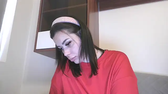 LovelyJulliette online show from February 2026 11:32:02 AM