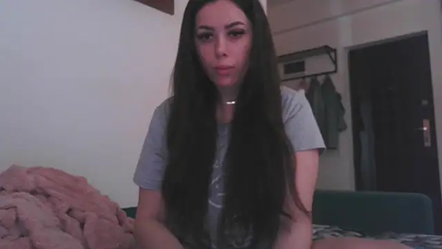 LovelyJulliette online show from April 2026 12:30:01 PM