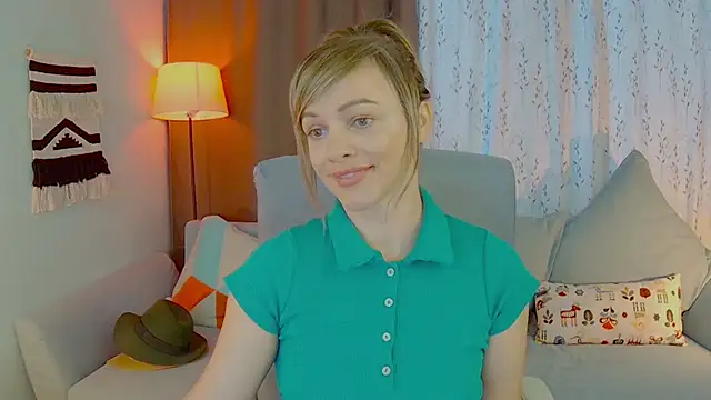 NandiSmile online show from September 2025 06:42:01 AM