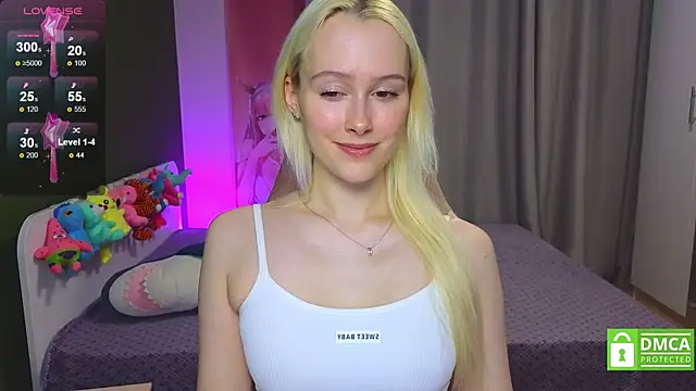 CaseyLabow online show from November 2025 04:01:01 AM