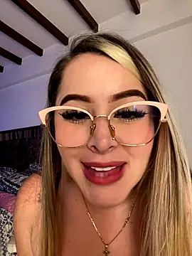natashasweet online show from September 2025 03:24:01 AM
