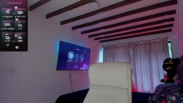 natashasweet online show from December 2025 09:48:02 PM