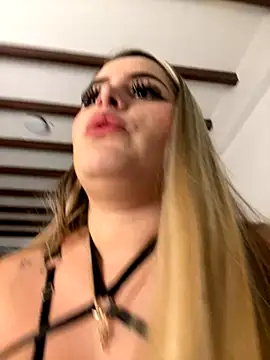 natashasweet online show from October 2025 04:06:01 AM