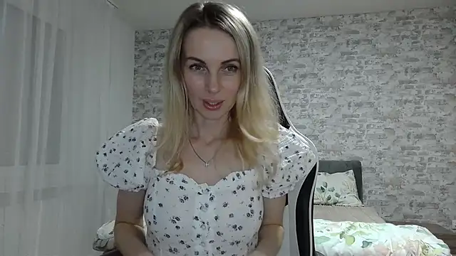 Snapshot of AlissonBia chatting on April 2026 08:48:01 PM AlissonBia online show from April 2026 08:48:01 PM