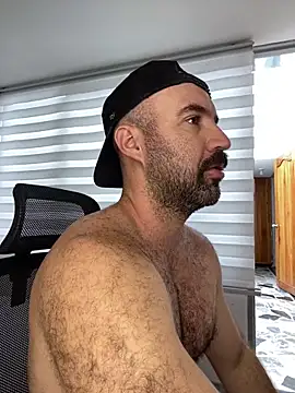 ADONIS ART01 online show from October 2025 05:24:02 PM