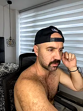 ADONIS ART01 online show from October 2025 05:21:01 PM