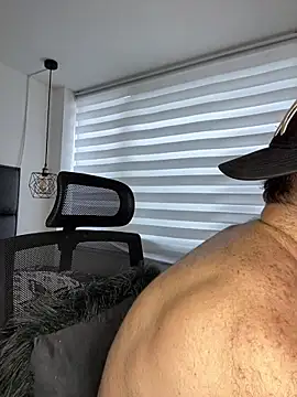 ADONIS ART01 online show from November 2025 02:20:01 PM