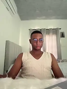 Arwens bell08 online show from February 2025 06:51:01 PM