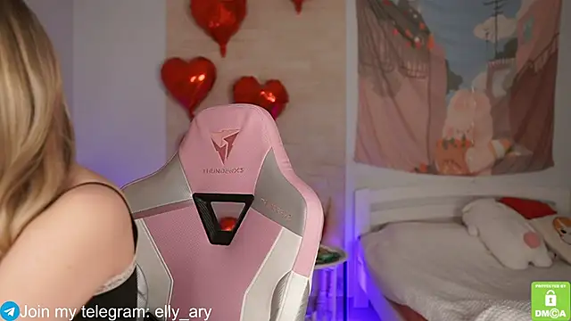 elly ary online show from February 2025 06:21:01 PM