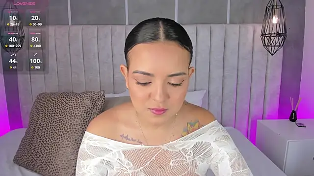 lea gray online show from December 2025 06:23:02 PM