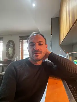 Adventurehotman online show from October 2025 03:13:02 PM